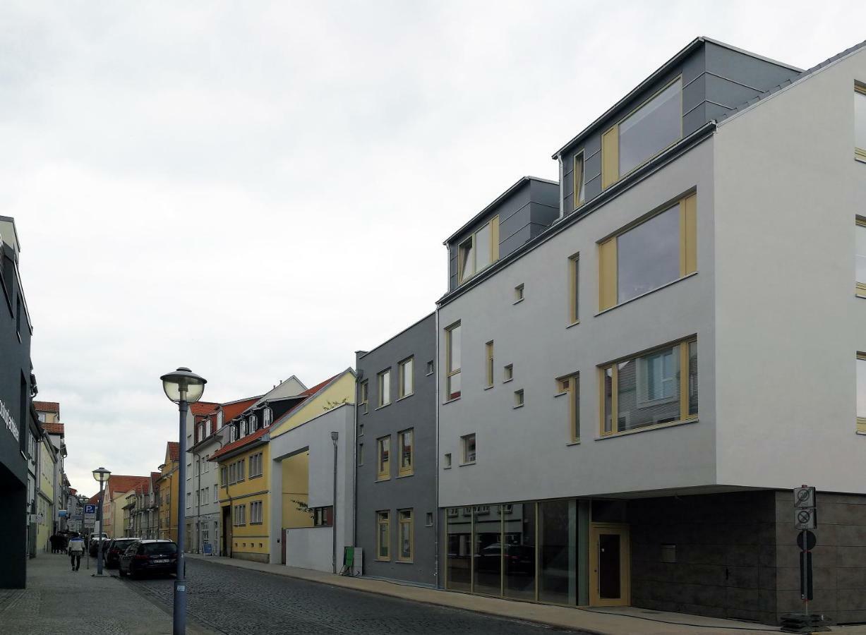 Eckhof Domizil - Grosszuegige Ferienwohnung Mit Kleinem Garten In Der Altstadt Von Gotha Exterior foto