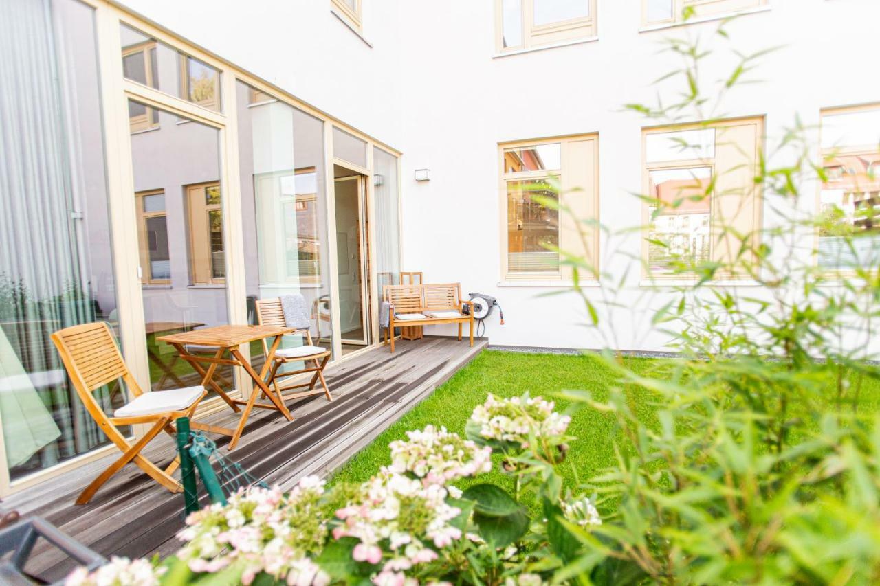 Eckhof Domizil - Grosszuegige Ferienwohnung Mit Kleinem Garten In Der Altstadt Von Gotha Exterior foto